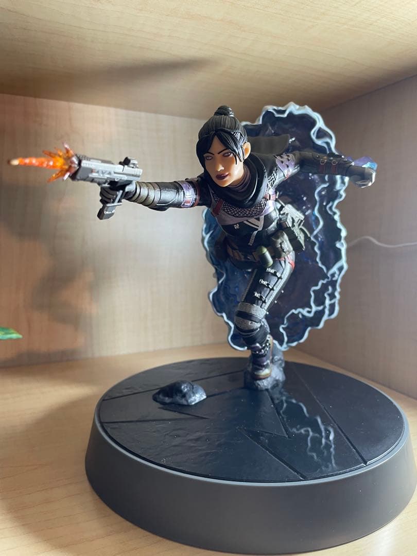 WETAワークショップ フィギュア エーペックスレジェンズ/レイス おまけ付き