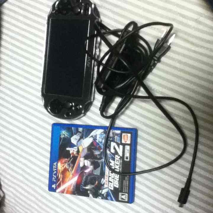 PSPVITA2000 カセット メモリースティック 充電器 保護カバーセット