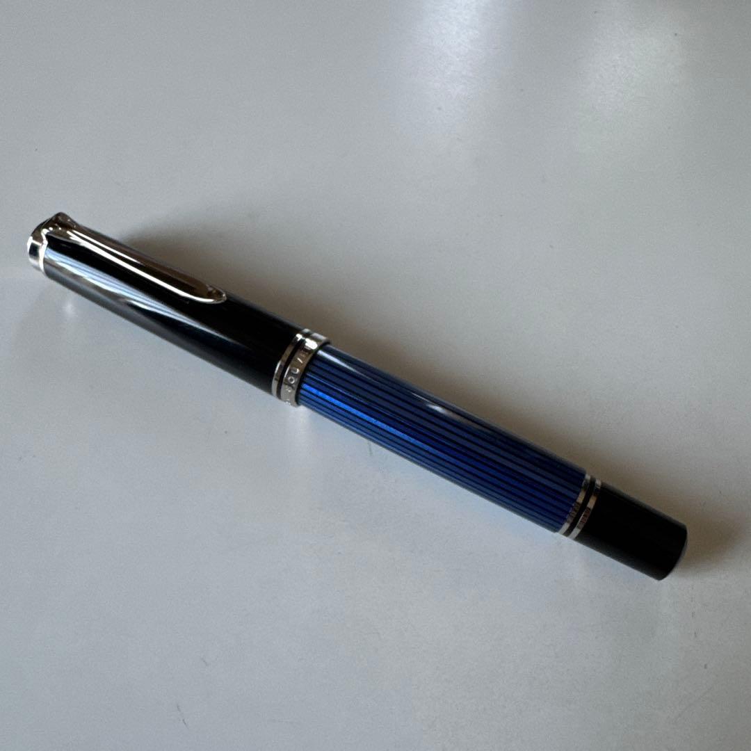 ペリカン 万年筆スーベレーン M805 ブルーストライプ青縞 ＥFニブ 極細字