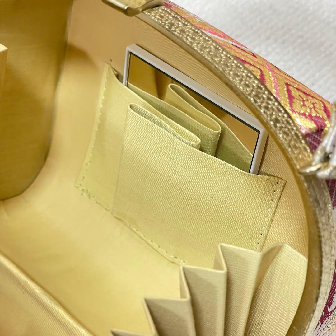 帯地の豪華な振袖用 バック 草履 セット（ふっくら鼻緒で痛くなりにくい♪）