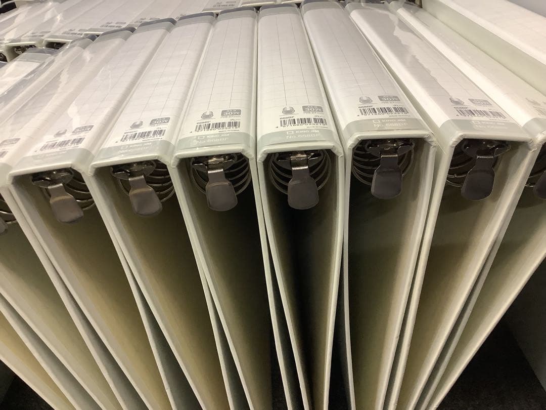 キングジム　668BF A4-S 30穴 リングバインダー 33冊セット