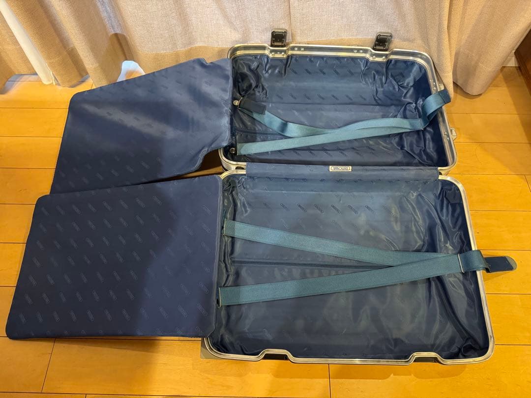 廃番・希少モデル　RIMOWA リモワ　シルバーインテグラル　 35L