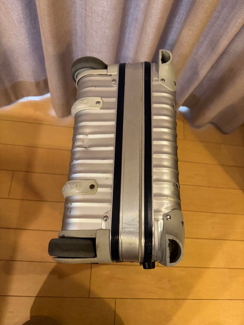 廃番・希少モデル　RIMOWA リモワ　シルバーインテグラル　 35L