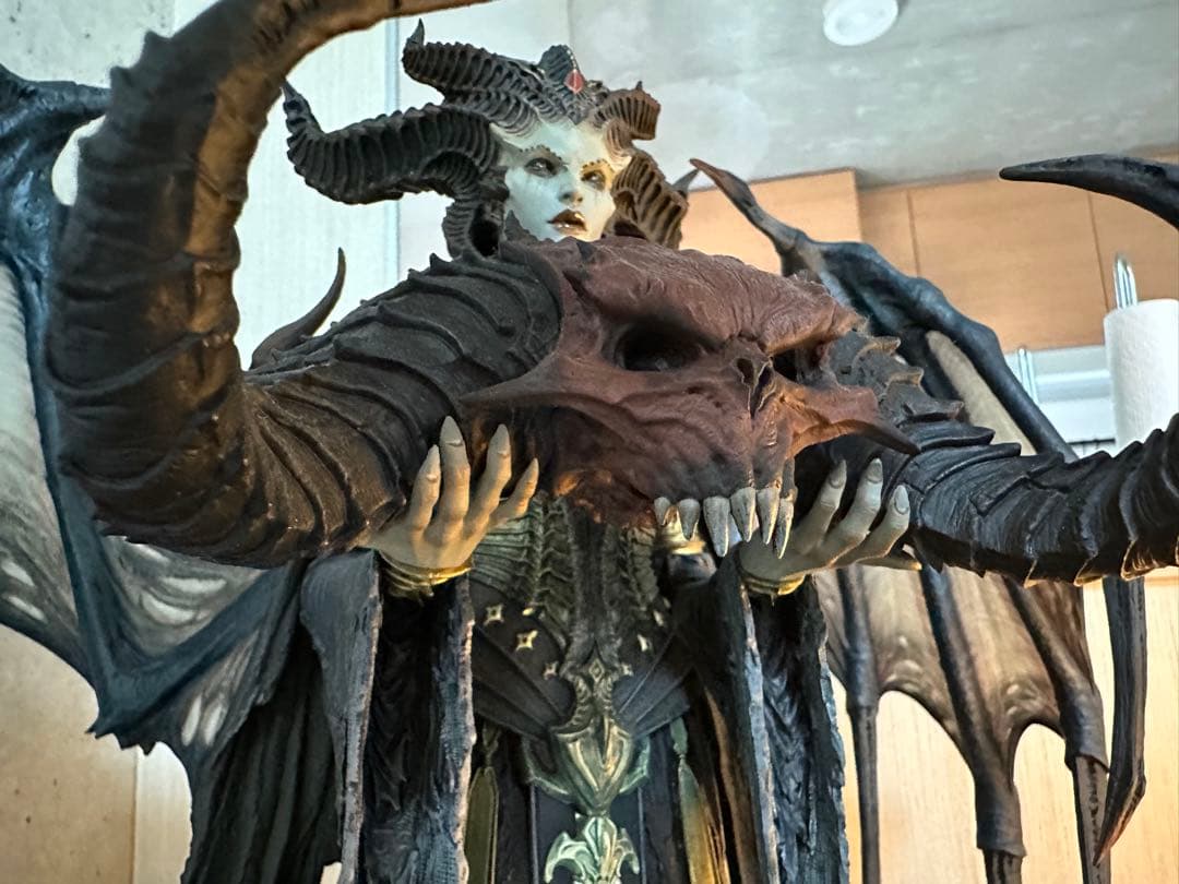 Blizzard Diablo IV - リリス像 プレミアム