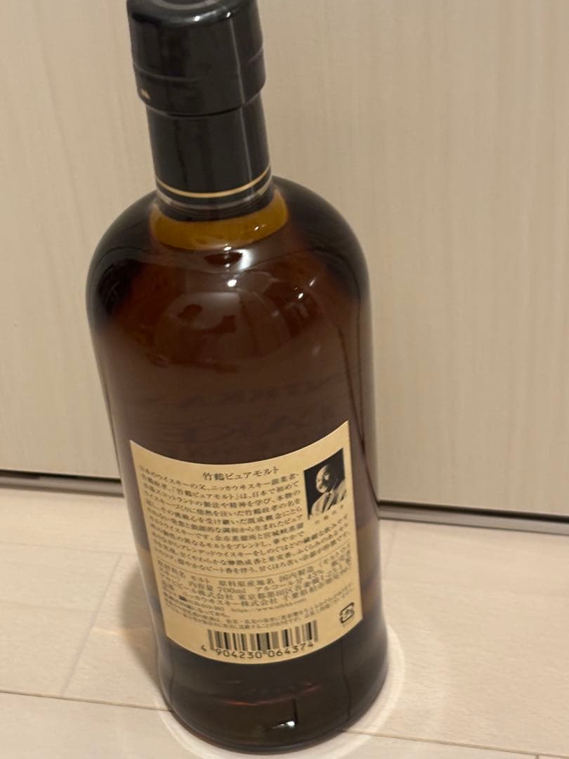 竹鶴　ピュアモルトウイスキー 700ml