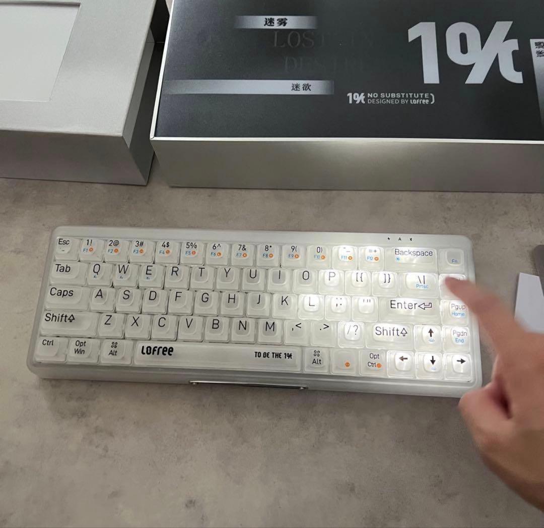 Lofree クリアBluetoothメカニカルキーボード 1% Misty