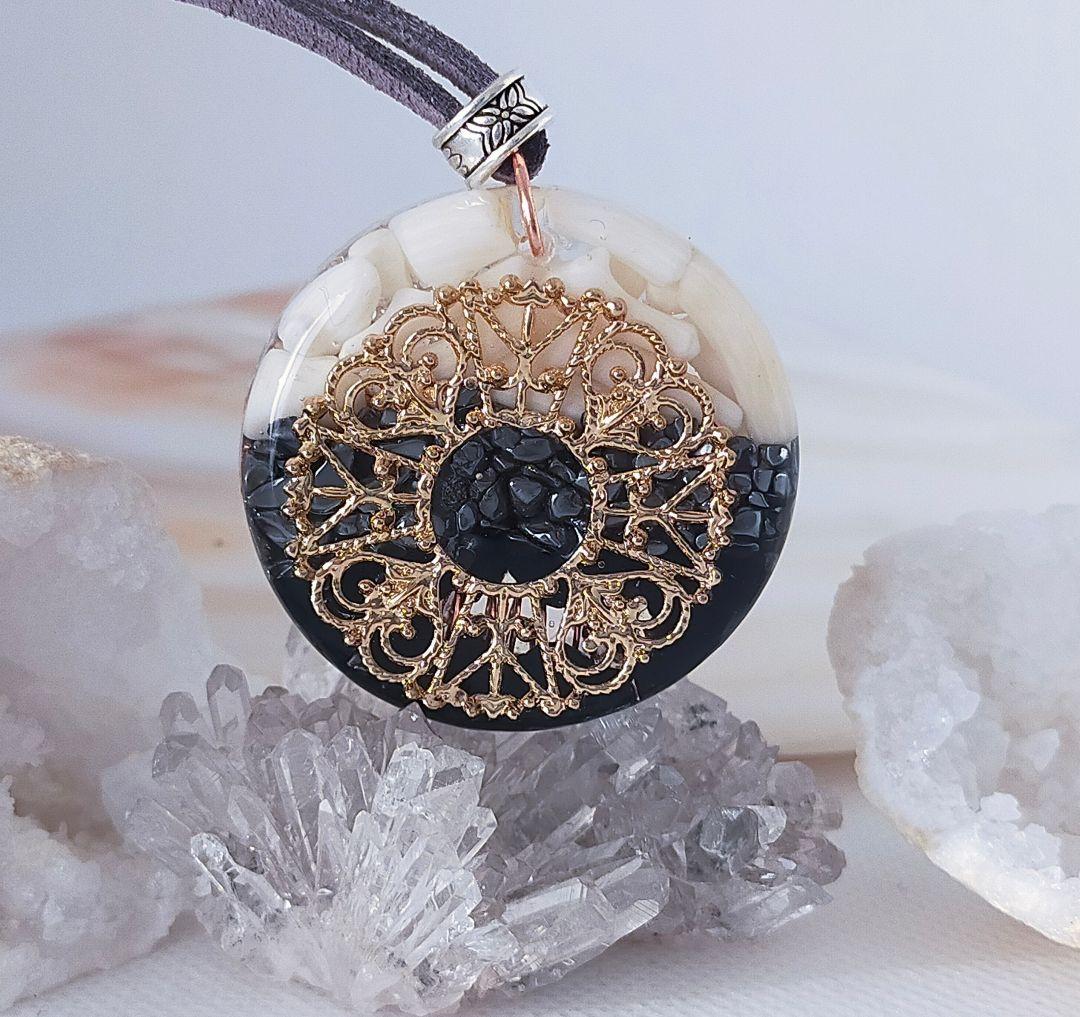 P514 オルゴナイト　天然石　パワーストーン　ネックレス　ペンダント