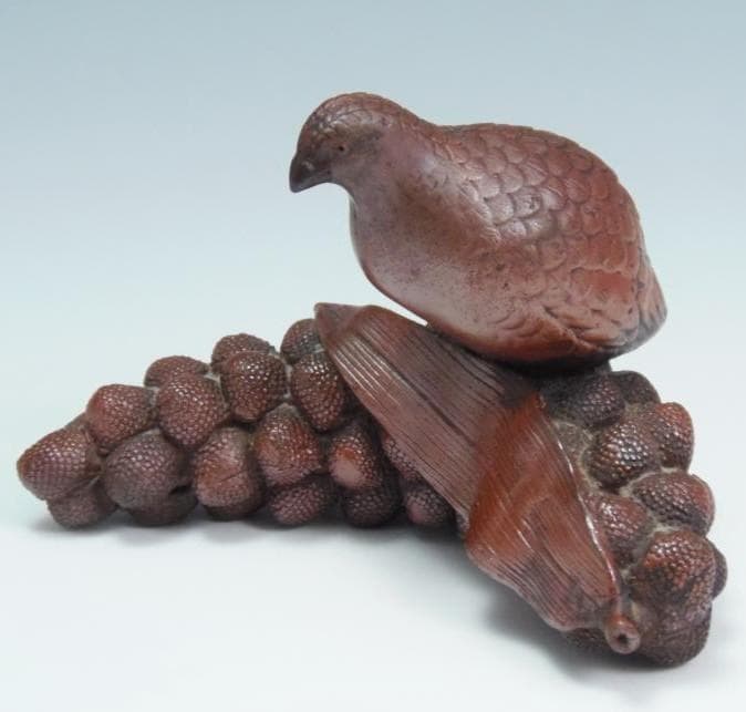 古備前 鳥 鶉 葡萄 松ぼっくり 和風 置物 細工物 骨董品 備前焼
