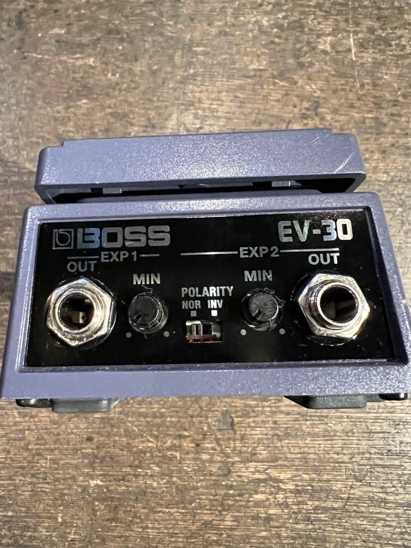 BOSS EV-30 エクスプレッションペダル