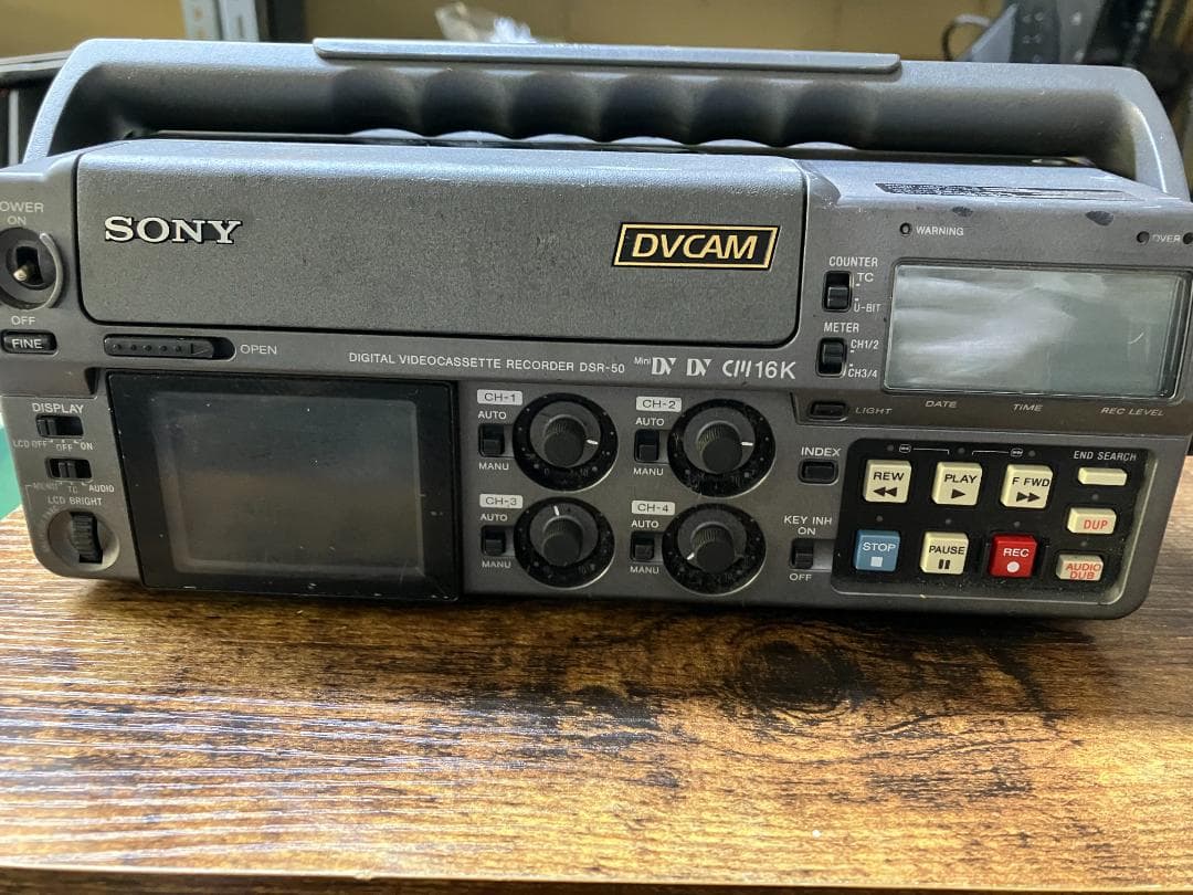 ベース SONY DSR-50