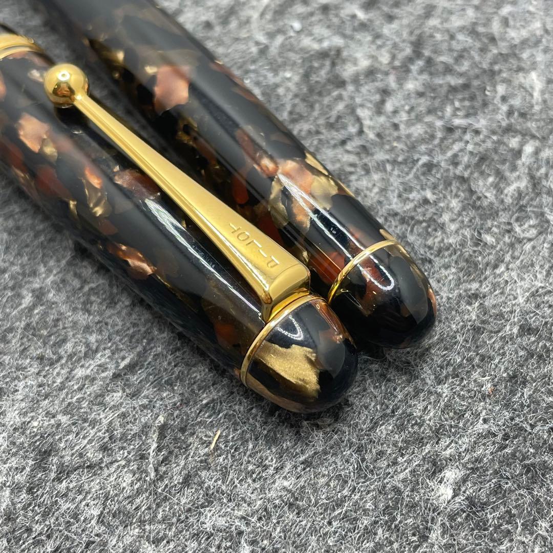 PE1048□パイロット 万年筆 カスタム LE ブラウン系マーブル