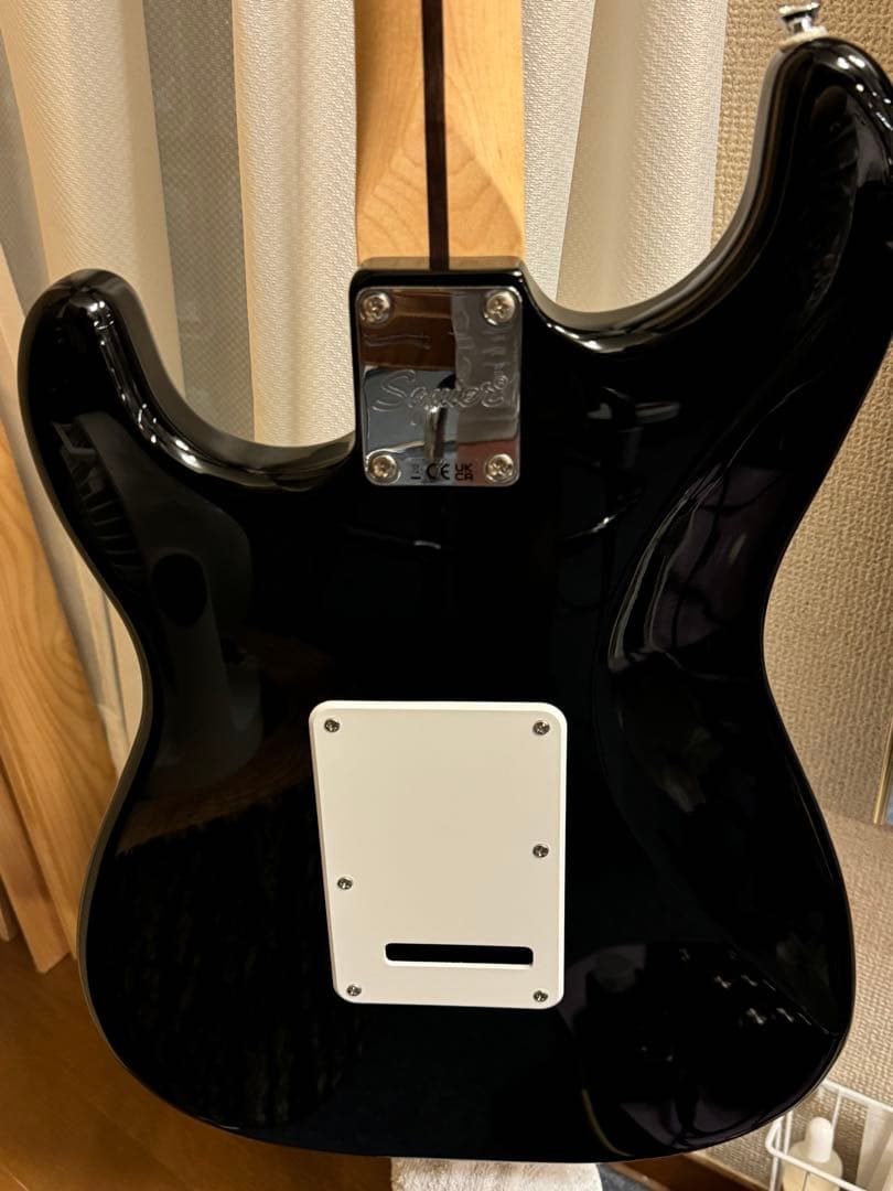 ギター Squier Affinity Stratocaster Black