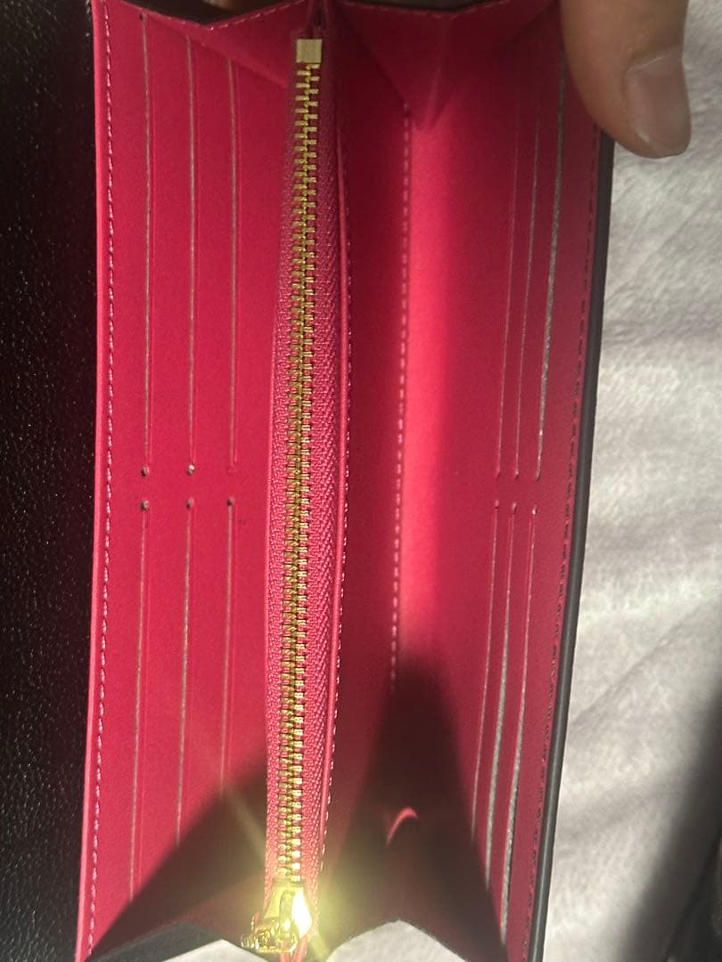 ルイヴィトン ポルトフォイユ・カプシーヌ2つ折り長財布 即購入⭕️