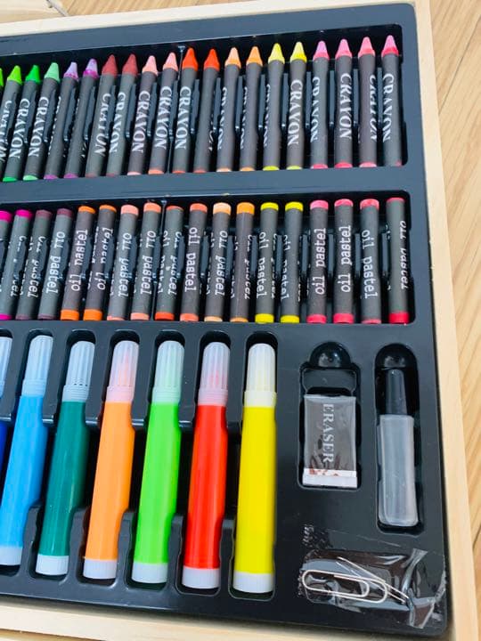 新品デラックスアートセット専用木箱入り