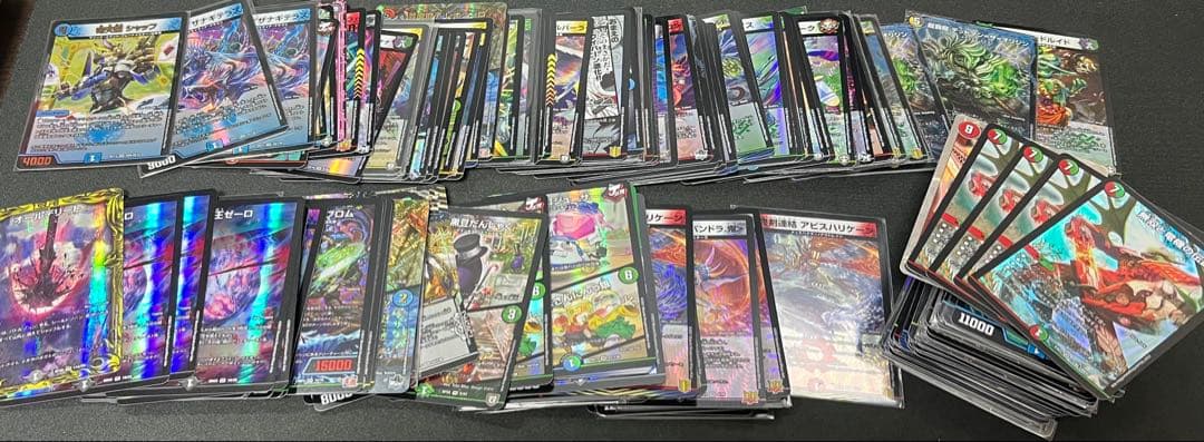 【値下げ交渉可】デュエマ引退品　デッキ10個　公式サプライ　優良カードまとめ売り