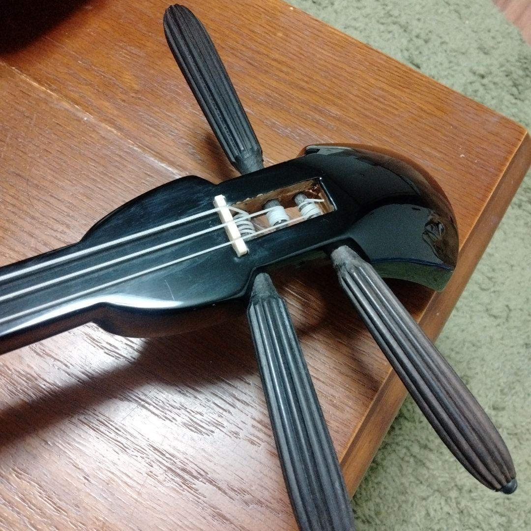 超美品　三線　人工蛇革　付属品多数 ケース付き