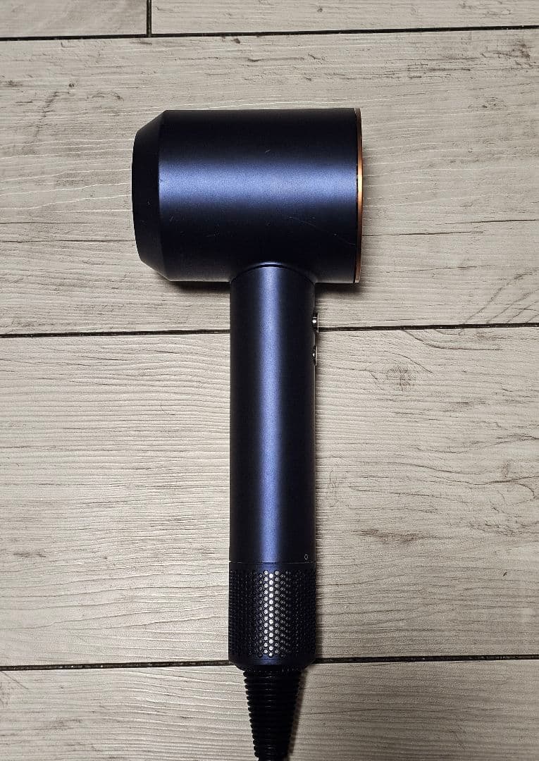 保証付　年末限定　ダイソン　メンテナンス済み　dyson hd08　ダークブルー