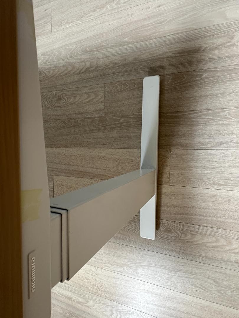 オカムラ　スイフト　自動昇降デスク　W1400 D700