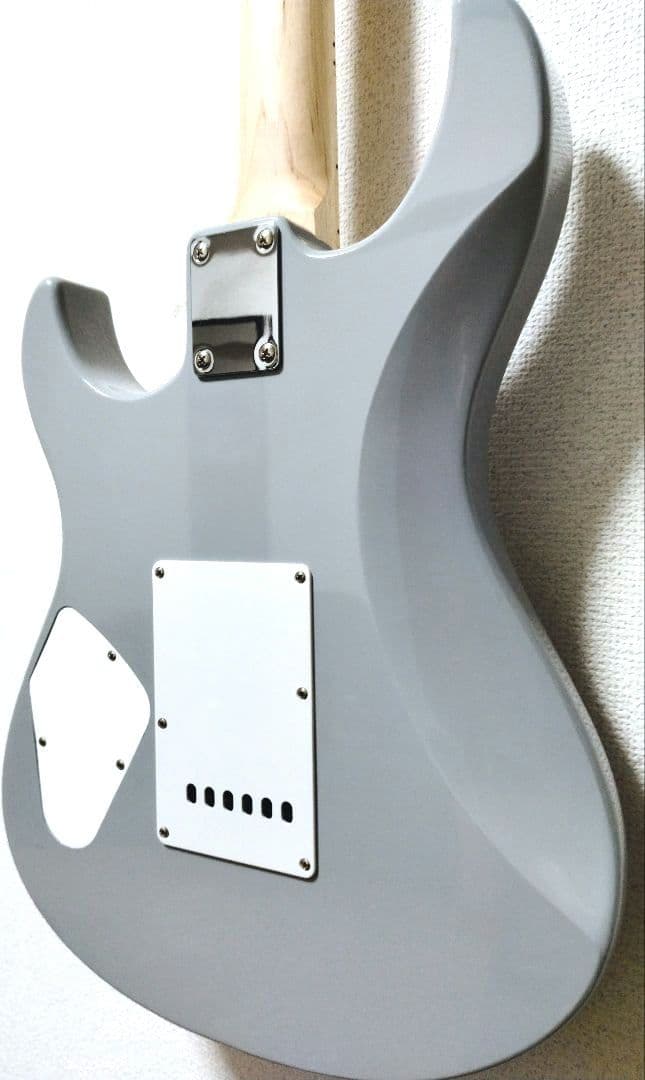 YAMAHA　PACIFICA 112VM グレー