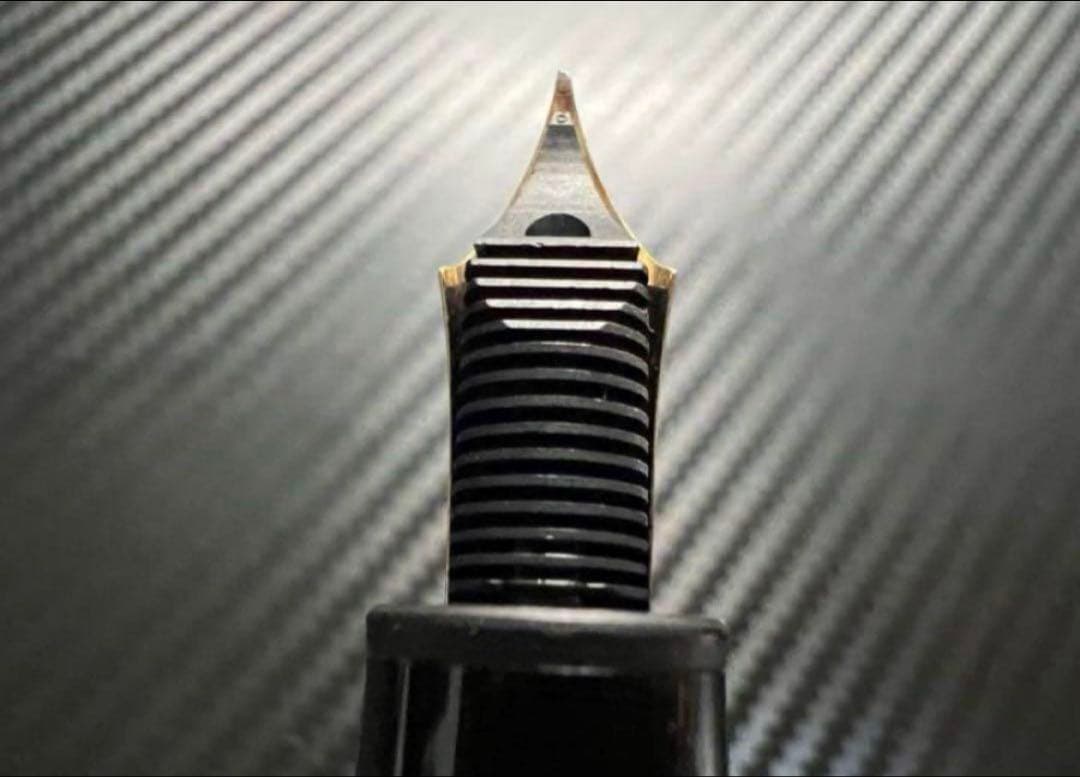 モンブラン マイスターシュテュック 146 万年筆 F 細字 14K 全金