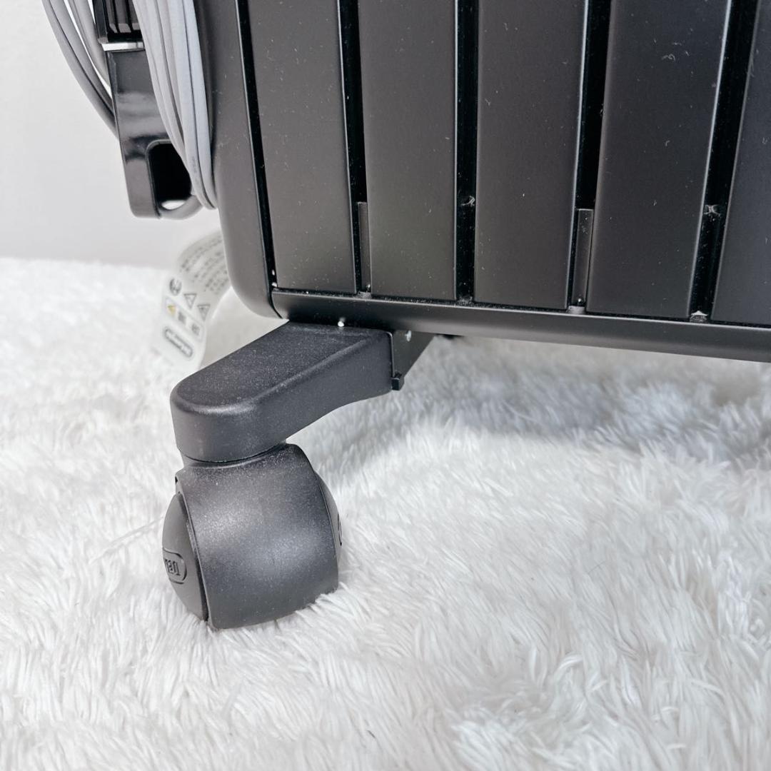 美品 DeLonghi デロンギ マルチダイナミックヒーター MDHS09-BK