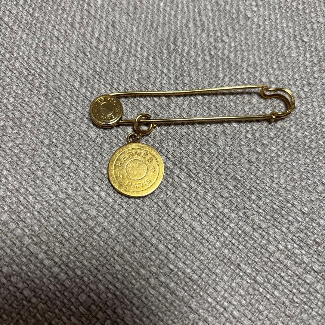 HERMES エルメス ブローチ セリエ ピンブローチ　 セリエ２つタイプ