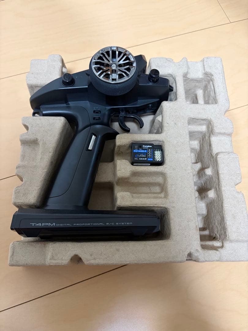 Futaba 4PM デジタルプロポ