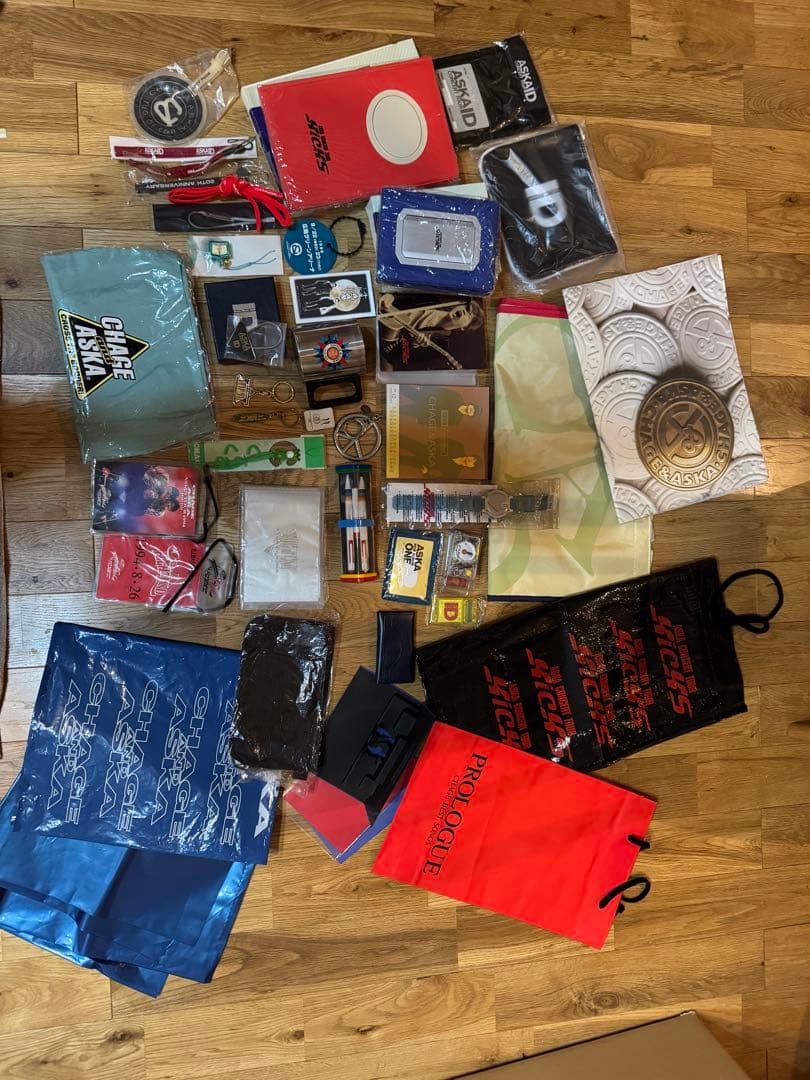 CHAGE & ASKA 雑誌・カタログセット　グッズあり