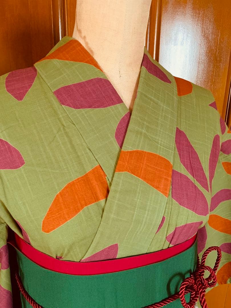 Sybilla シビラ　お花と葉っぱの浴衣と博多織の半幅帯と真田紐と帯留めセット