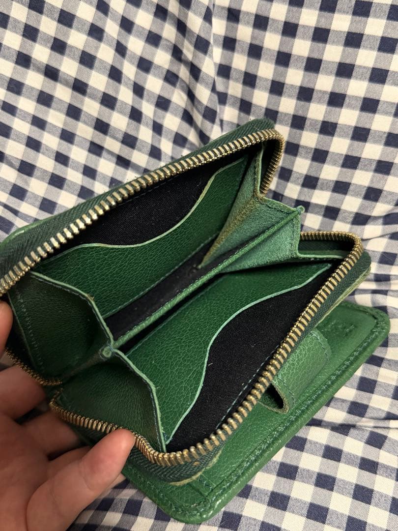 イルビゾンテ　ILBISONTE グリーンレザー 二つ折り財布