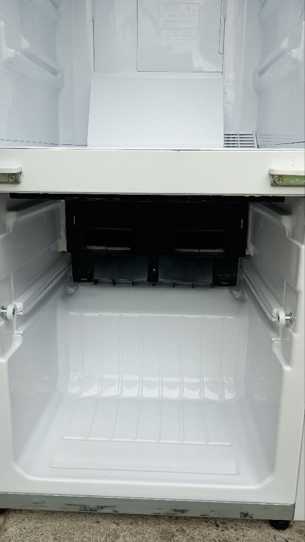 SHARP 冷凍冷蔵庫 SJ-D14D-W 2018年製