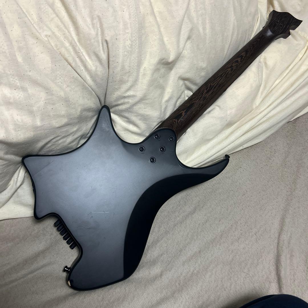 【ぐぅたらウツボ】