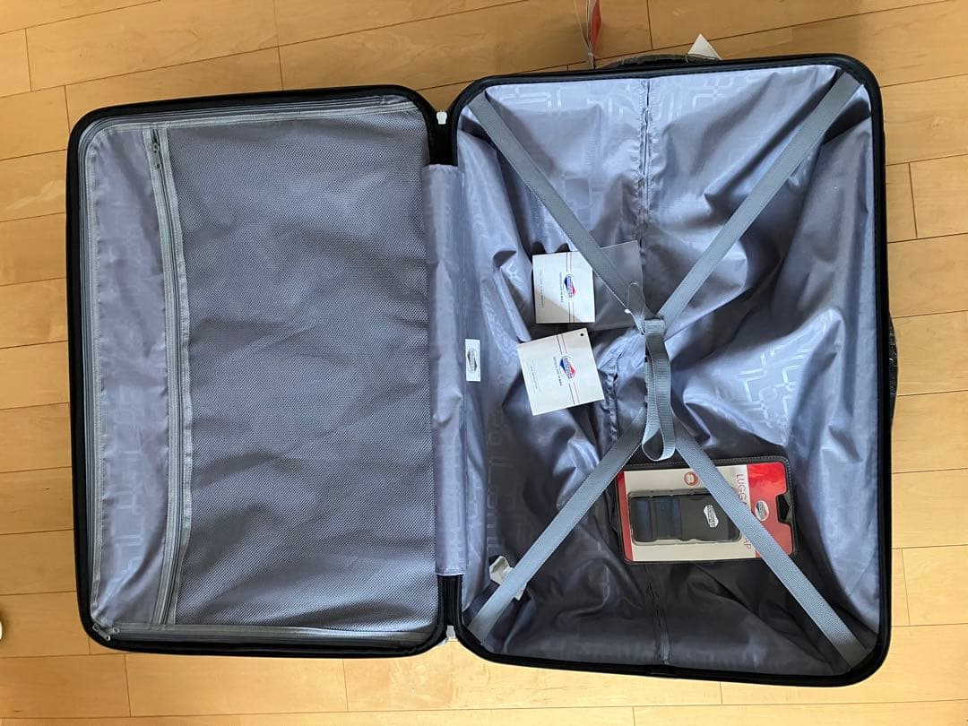 AMERICAN TOURISTER 大型キャリーケース グレー