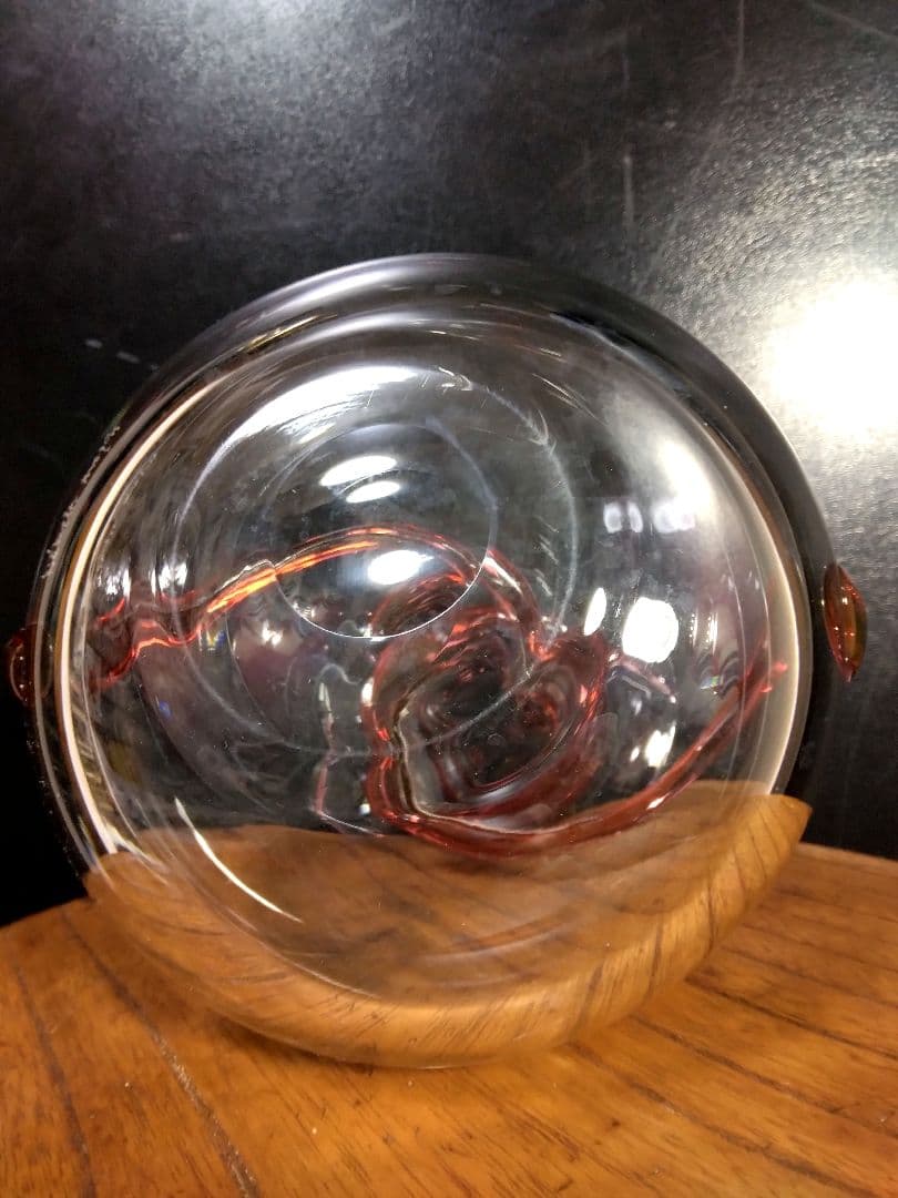 フランス　一点物　クリスタル　フラワーベース　アート　サイン　スパイラル　赤　花