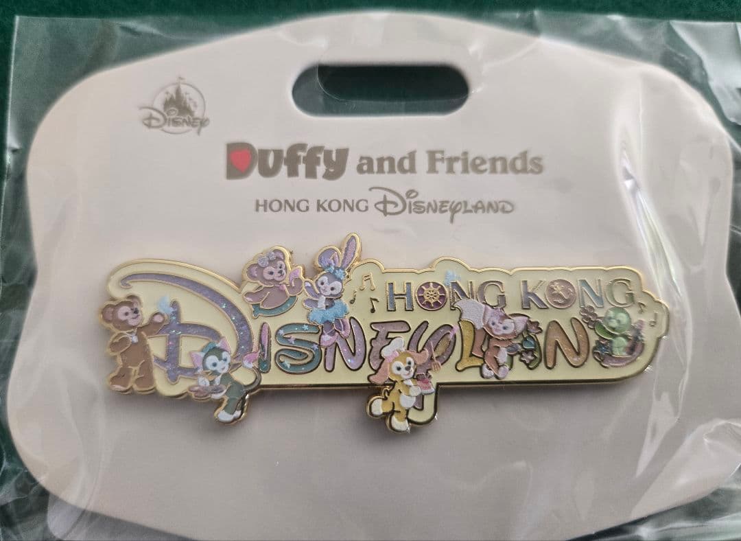 【新品未使用】香港ディズニーDuffy and Friends ピンバッジ