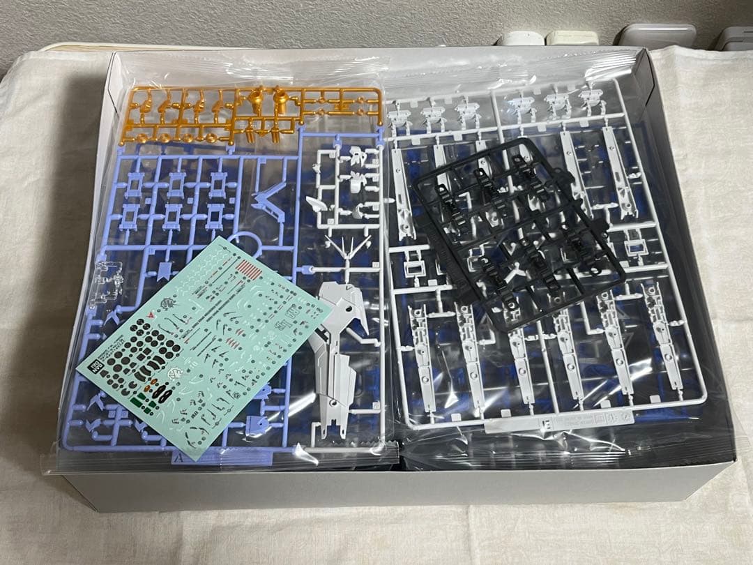 新品未組立 RG Hi-νガンダム&フィン・ファンネルエフェクト セット