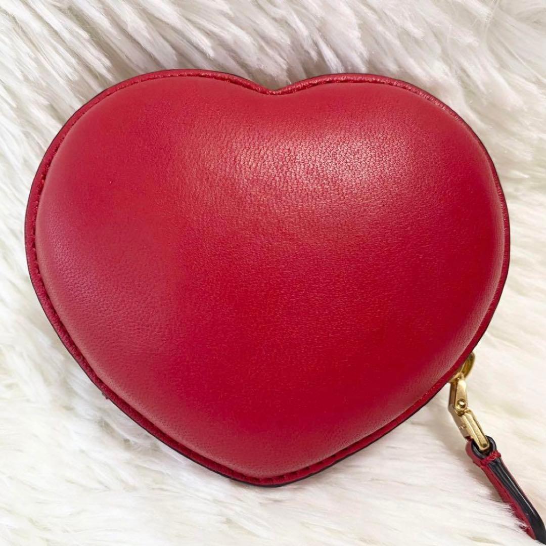 【完売商品】ケイトスペード アムールパフューム 3D ハート レザーパース