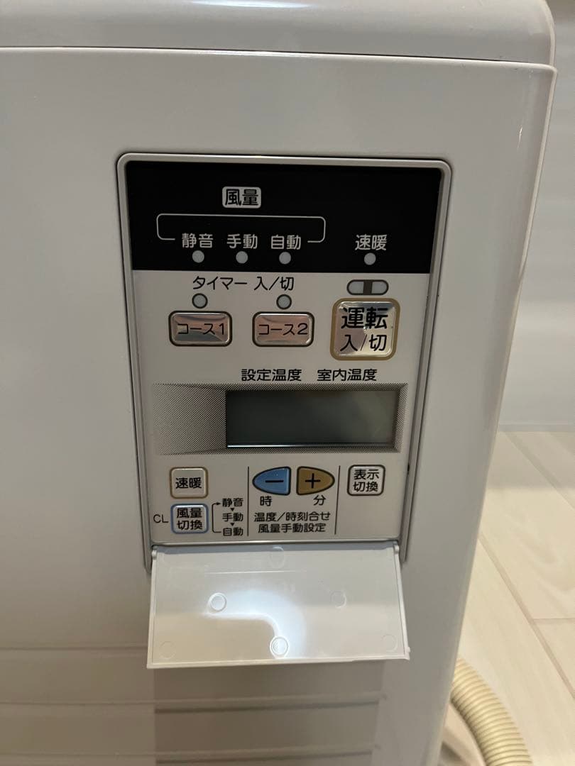 コロナ 温水ルームヒーター ファンコンベクター CRH-400CS 2012年製