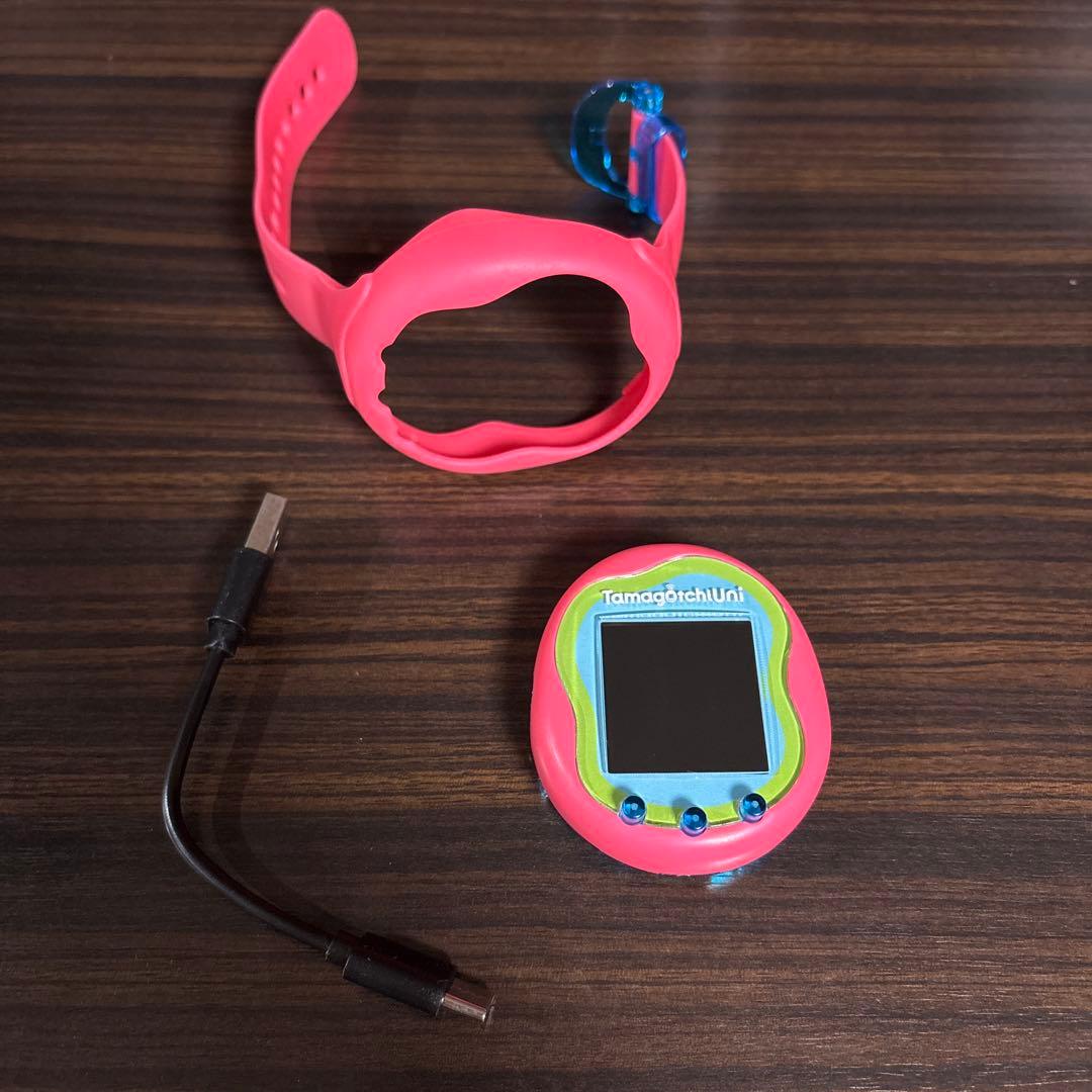 たまごっちユニ　ピンク tomiiiii