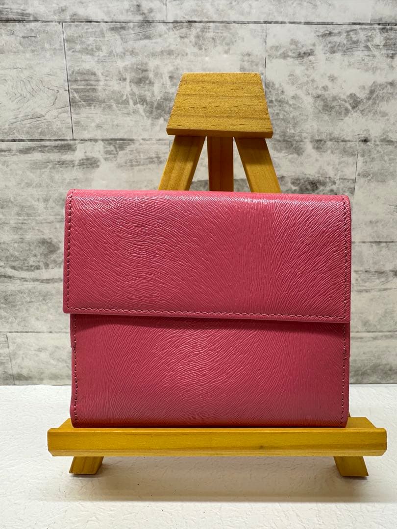 FENDI ピンク 二つ折り財布