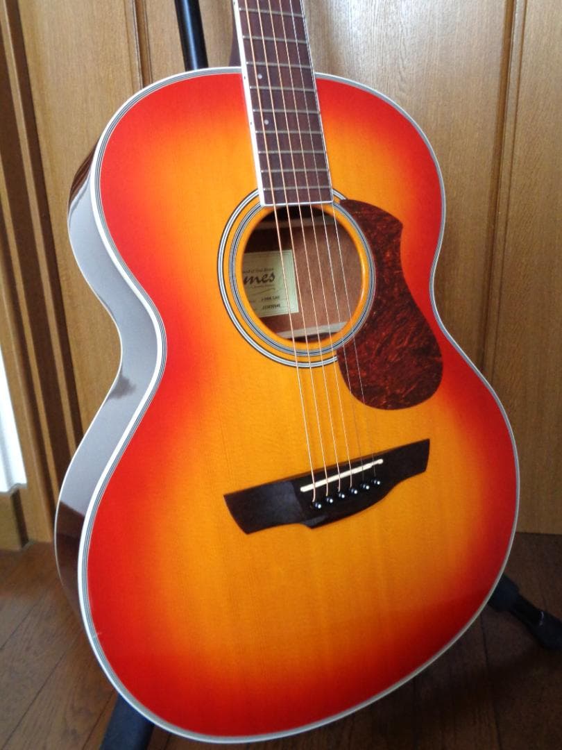 James J-300A　チューナー、カポ、ギターケース付属　美品！　アコギ