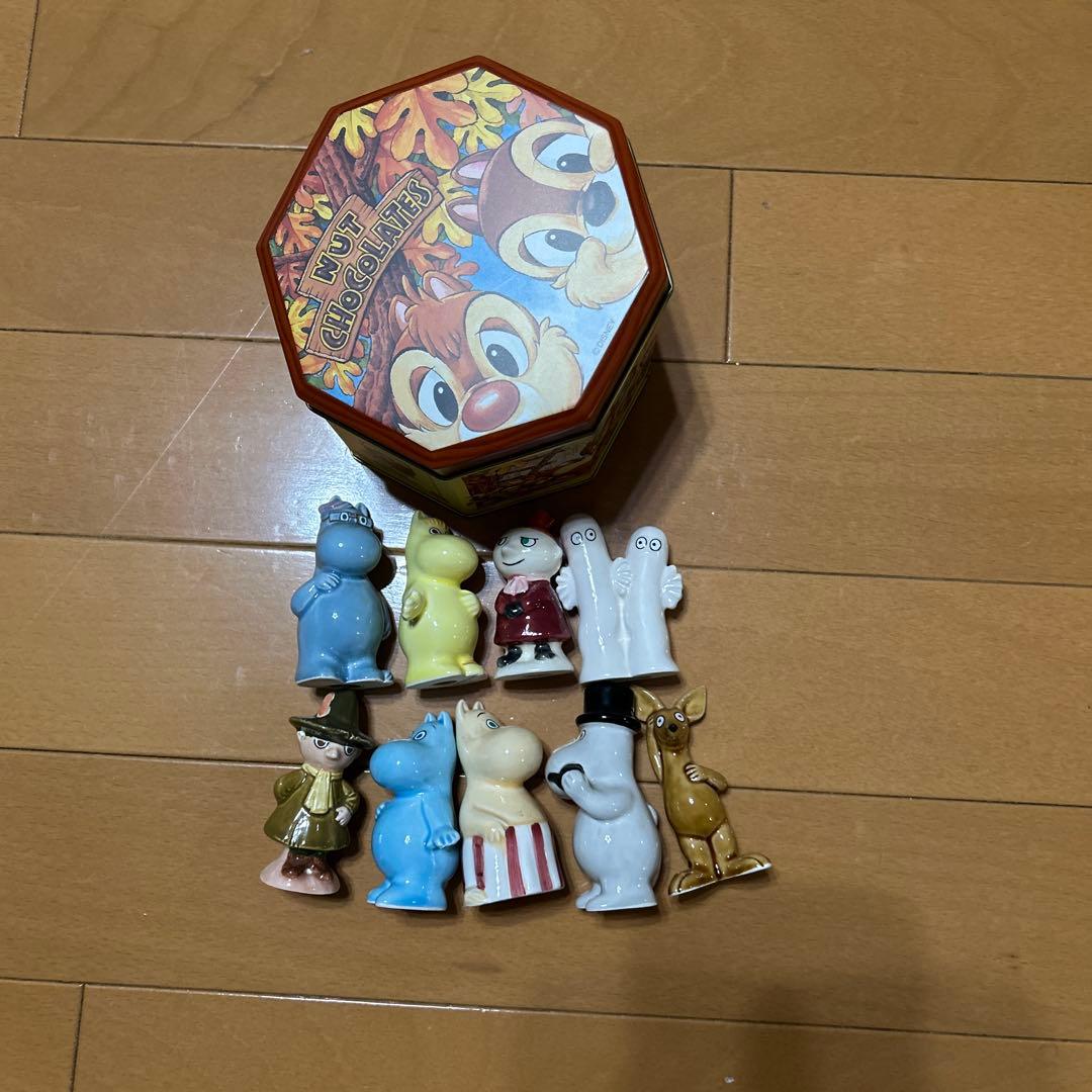 ムーミン フィギュア10体セット 缶付き