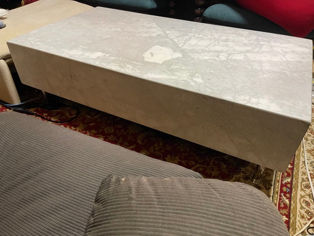 大理石　テーブル