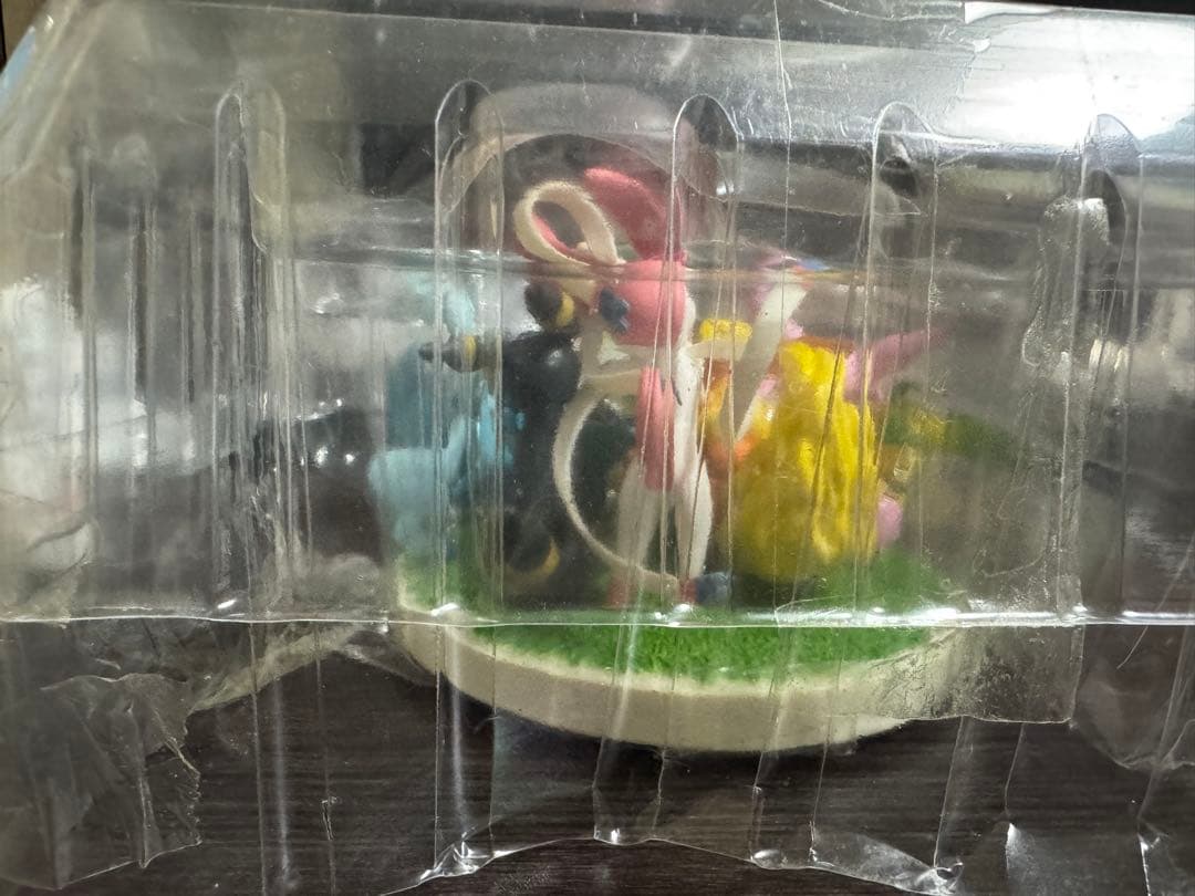 イーブイ　フレンズ　フィギュア