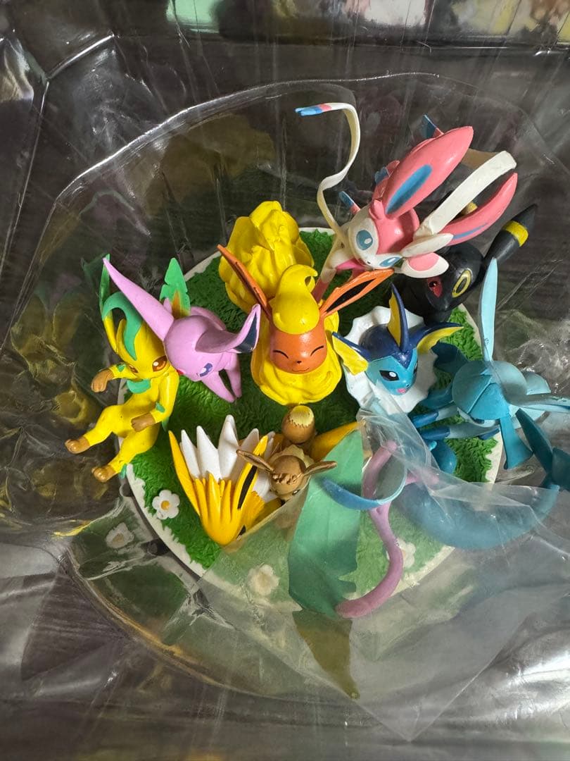 イーブイ　フレンズ　フィギュア