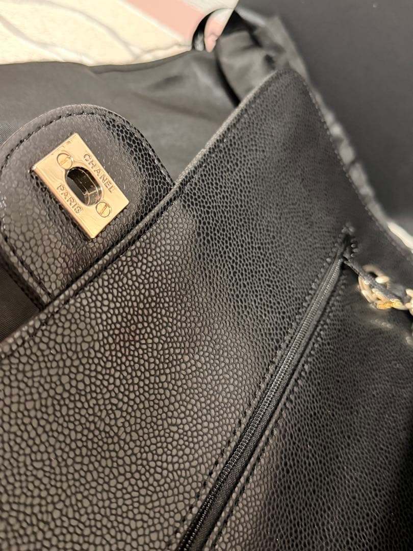 【1日間限定SALE】ノベルティ　 チェーン　フラップバッグ　キャビアスキン