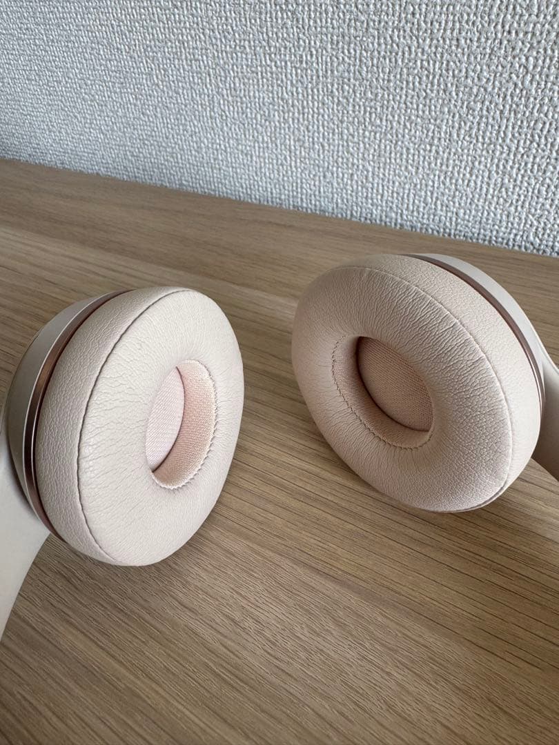 beats solo3 wireless マットゴールド(限定色)