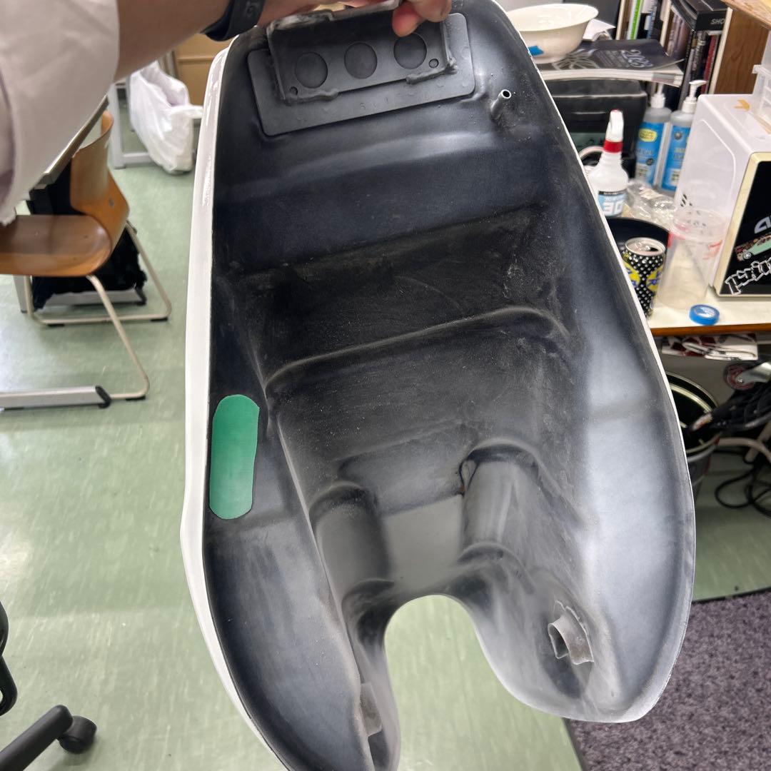 レストアベース初期型ゼファータンクテールフェンダーセット　zephyr