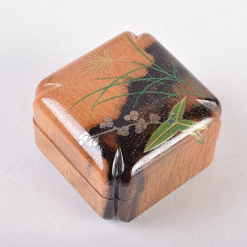 茶道具　中村宗悦作　草花蒔絵　黒柿角香合　共箱　V　8432