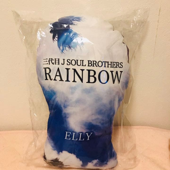 ELLY RAINBOW クッション
